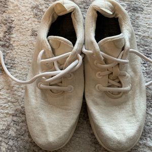 White/white wool AllBirds